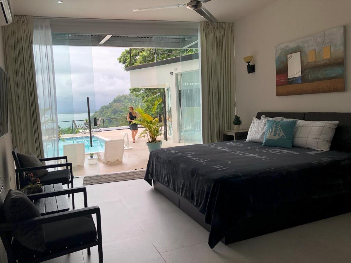 Vista Ocean Suites Boutique Hotel Event Venue מנואל אנטוניו מראה חיצוני תמונה