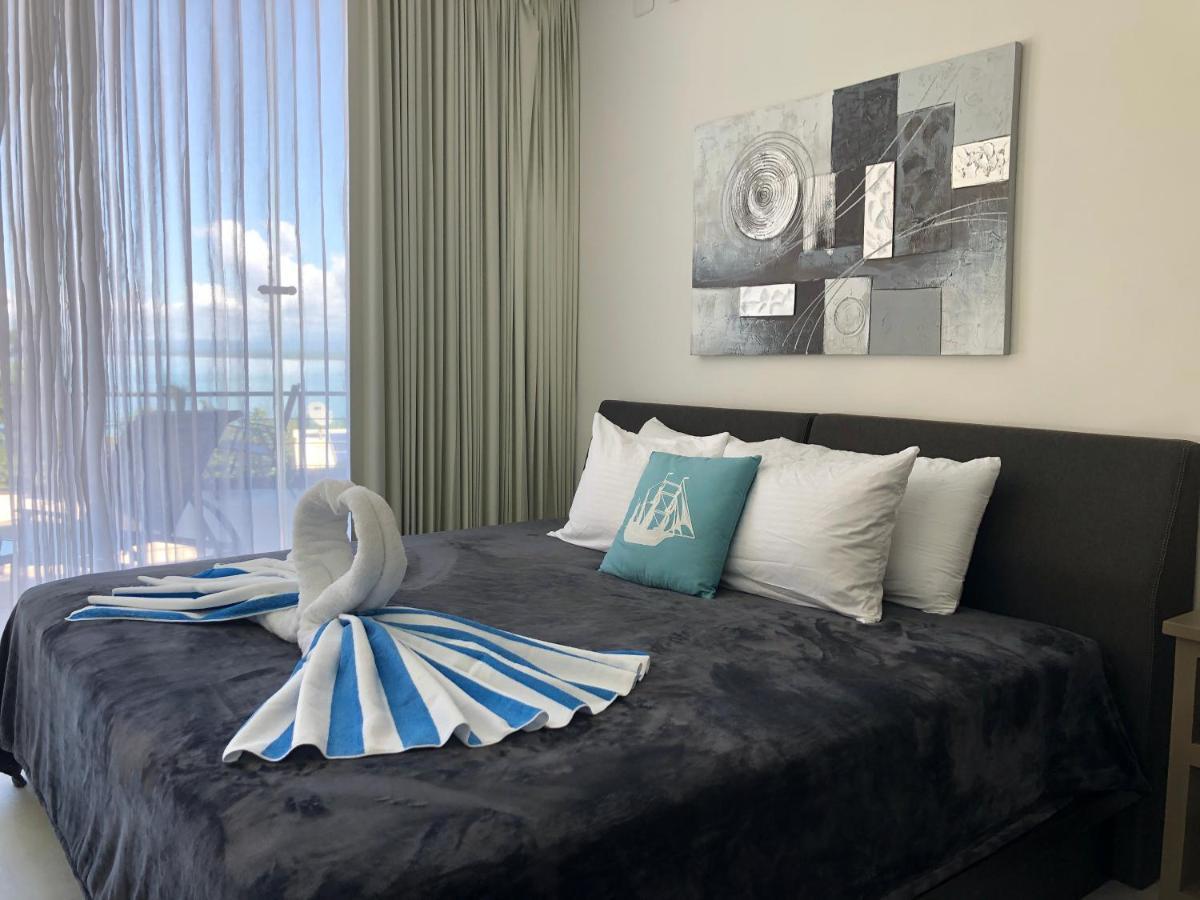 Vista Ocean Suites Boutique Hotel Event Venue מנואל אנטוניו מראה חיצוני תמונה