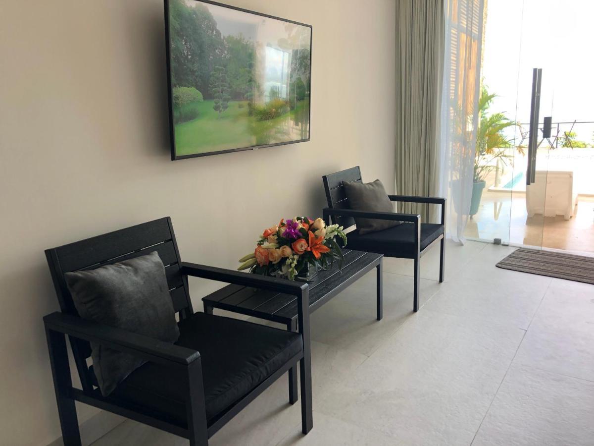 Vista Ocean Suites Boutique Hotel Event Venue מנואל אנטוניו מראה חיצוני תמונה