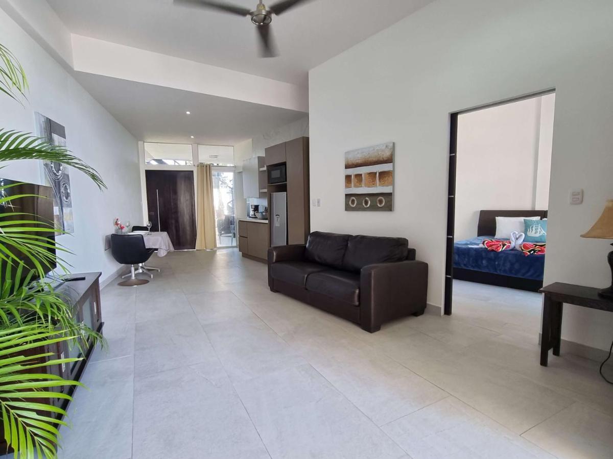 Vista Ocean Suites Boutique Hotel Event Venue מנואל אנטוניו מראה חיצוני תמונה